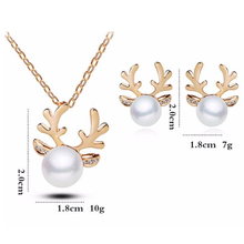 Load image into Gallery viewer, Crystal Antler Pearl Earrings & Necklace Set