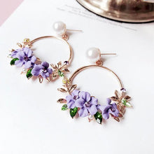 Load image into Gallery viewer, Pearl Circle Flower Drop Earrings