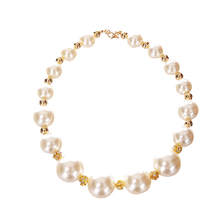 Load image into Gallery viewer, Big Pearl Statement Necklace