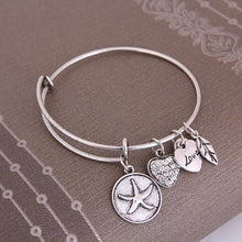 Load image into Gallery viewer, Lucky Star Charm Bangle