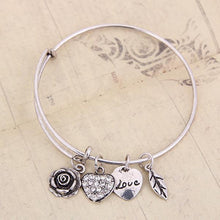 Load image into Gallery viewer, Rose Heart Charm Bangle