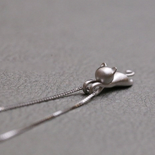 Load image into Gallery viewer, Climbing Cat Pendant
