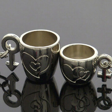 Load image into Gallery viewer, Couple Mug Keychain
